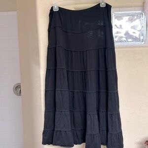 Max Studio Black Skirt-Large